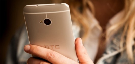 HTC-One-lifestyle-003-600x286