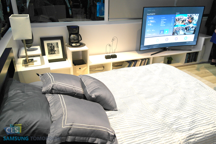 Bed_room_IoT_Booth_Samsung_CES_2015