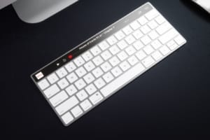 oled-apple-keyboard-07