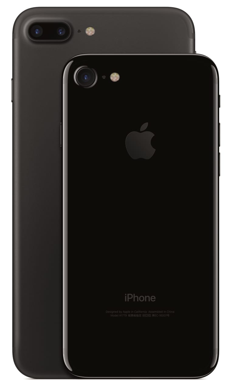 iphone-7-jet-black-on-iphone-7-plus-black