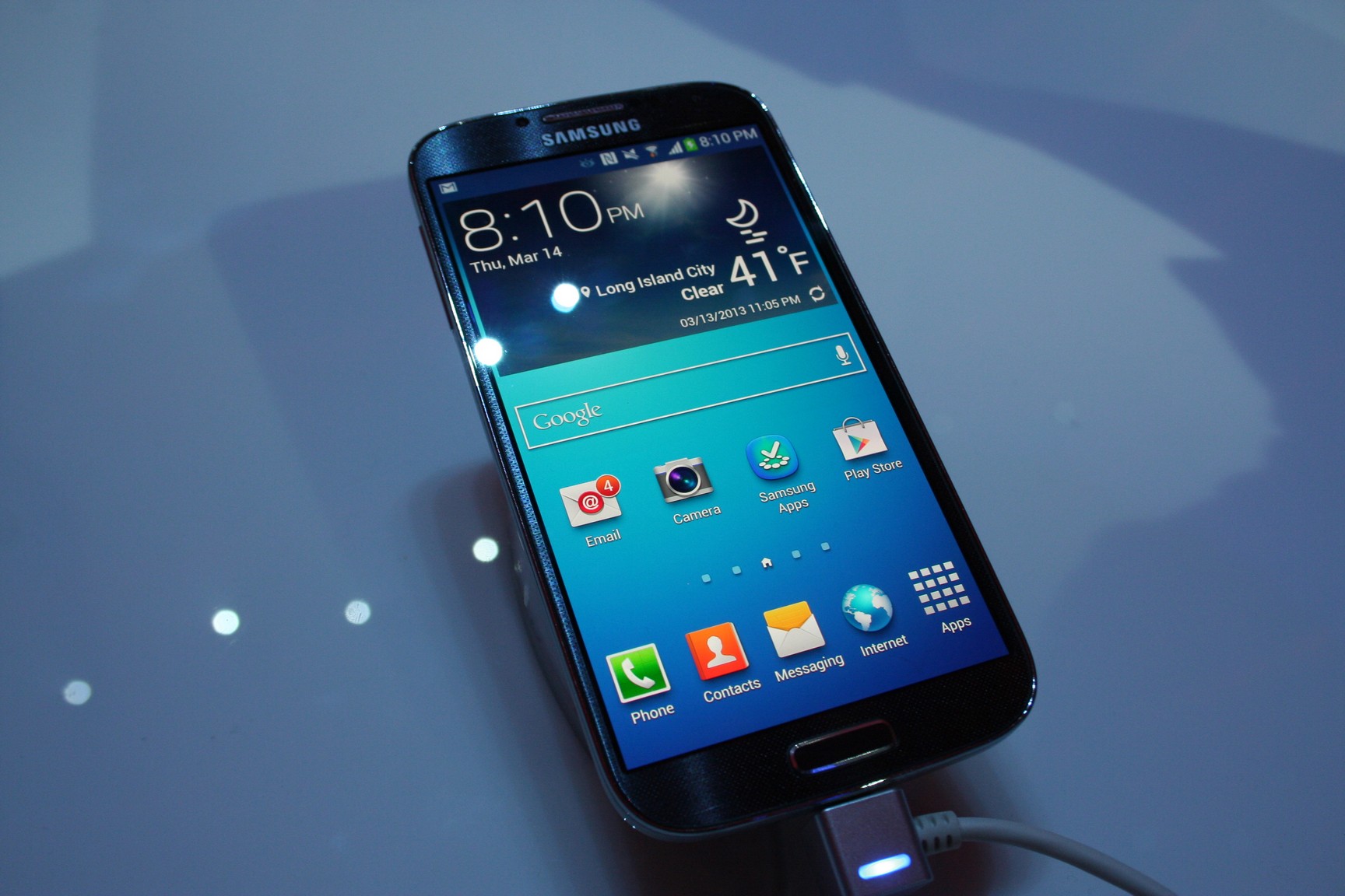Galaxy s24 купить в москве. Samsung Galaxy s4. Samsung Galaxy s4 2013. Самсунг галакси с4 i9500. Galaxy s4 gt-i9500.