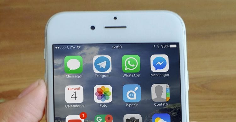 whatsapp imessage telegram facebook messenger