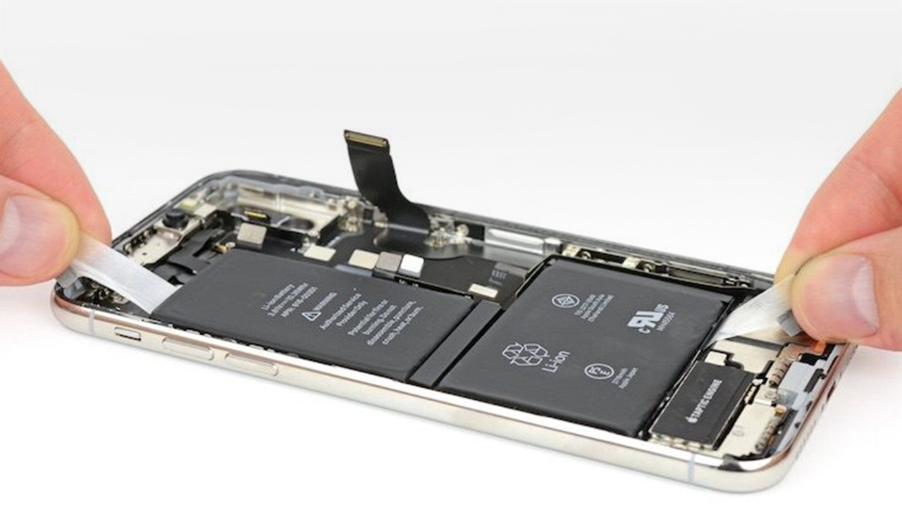 riparazione iphone con batterie non originali