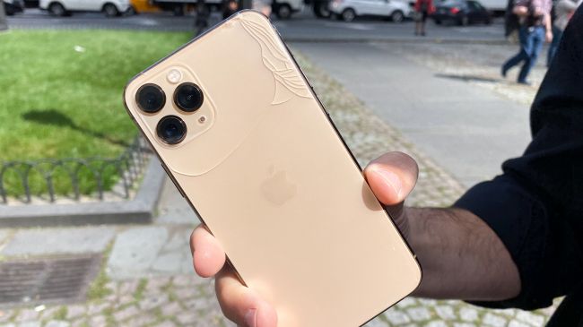 iPhone 11 pro drop test 