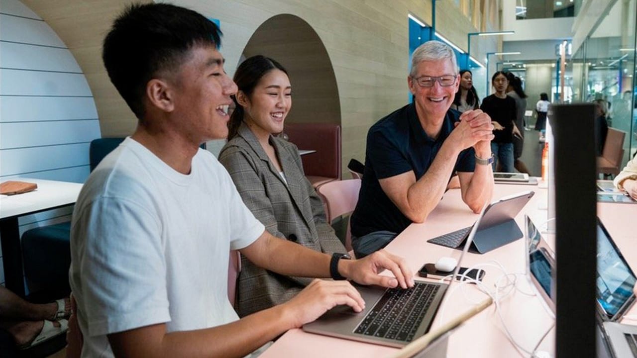 Tim Cook