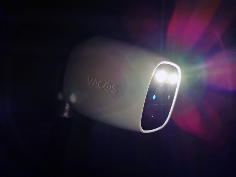 Vacos Cam led nel buio