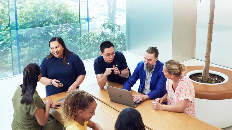 dipendenti apple store