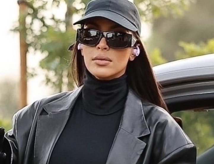 Kim Kardashian Beats Fit Pro