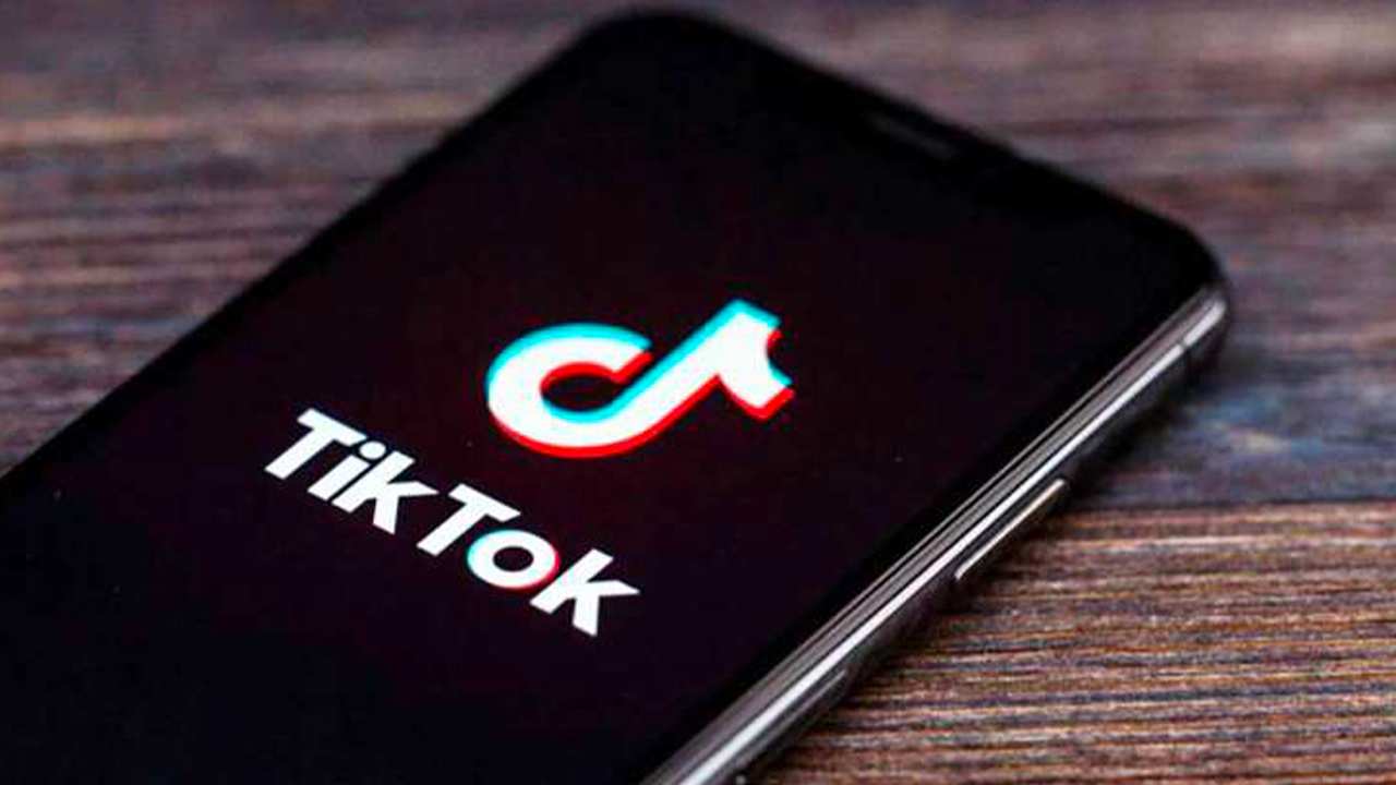 La FCC ha chiesto ad Apple e Google di eliminare TikTok dai rispettivi Store