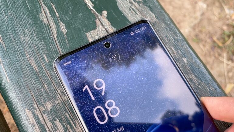 Oppo Reno 10 pro riconoscimento facciale