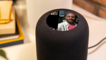 Apple intensifica lo sviluppo di un HomePod con display LCD