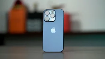 iPhone 16 potrebbe utilizzare una memoria flash a densità più elevata ma più lenta