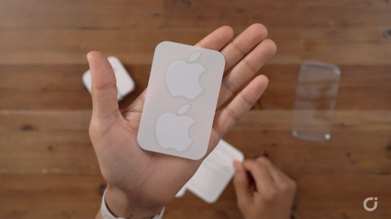 adesivi apple confezione iphone 16