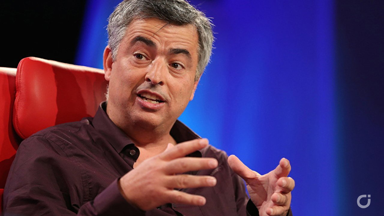 Eddy Cue: “Tra 10 anni potremmo non usare più l’iPhone a causa dell’AI”
