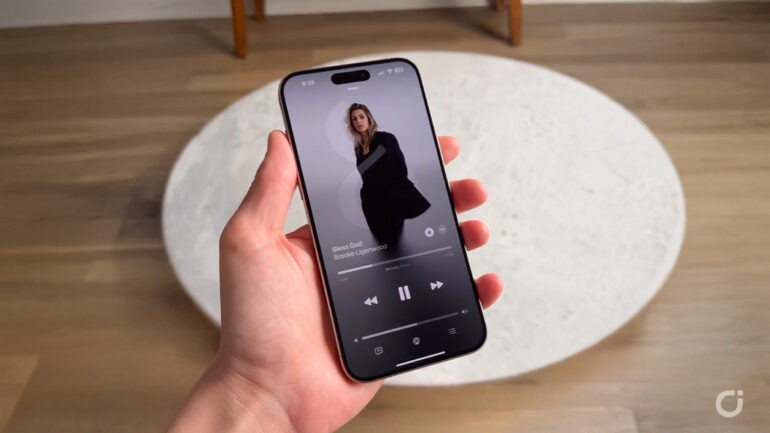 ios 26 music artwork animated