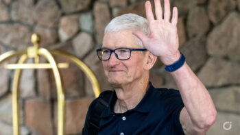 Tim Cook non ha alcuna intenzione di lasciare Apple, e potrebbe restare CEO fino al 2030