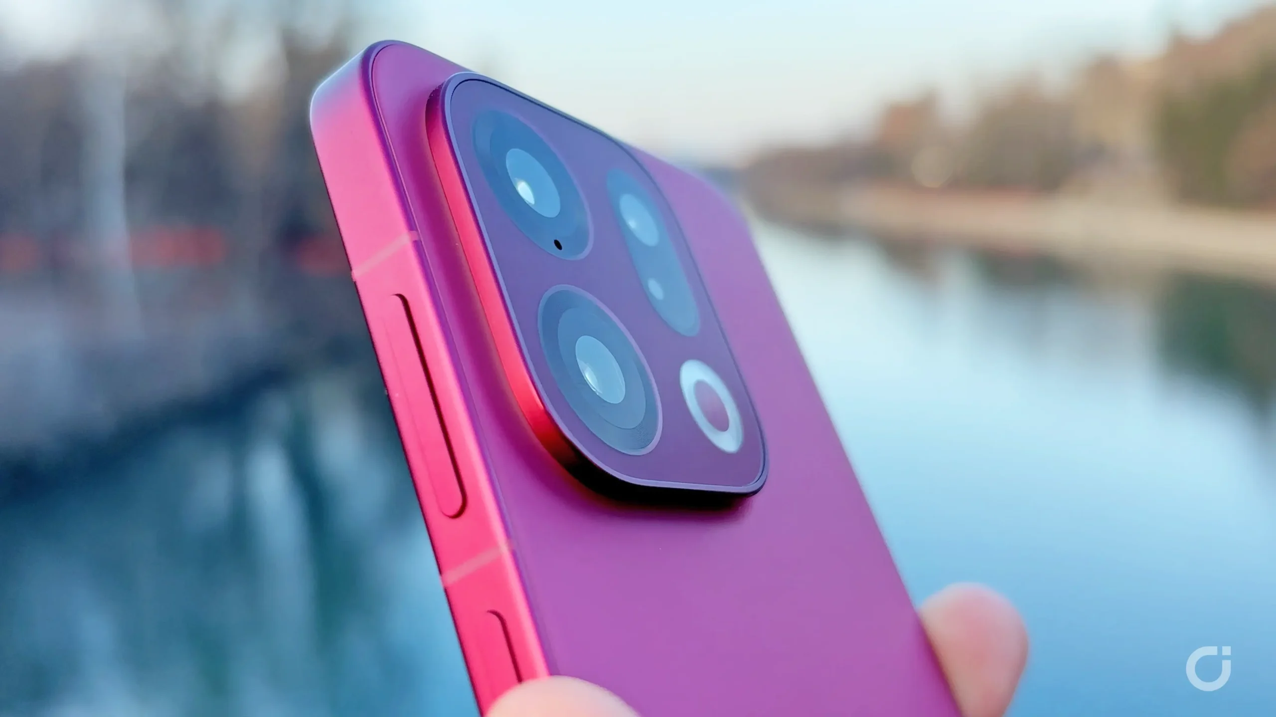 OPPO Find X9 blocco fotocamere