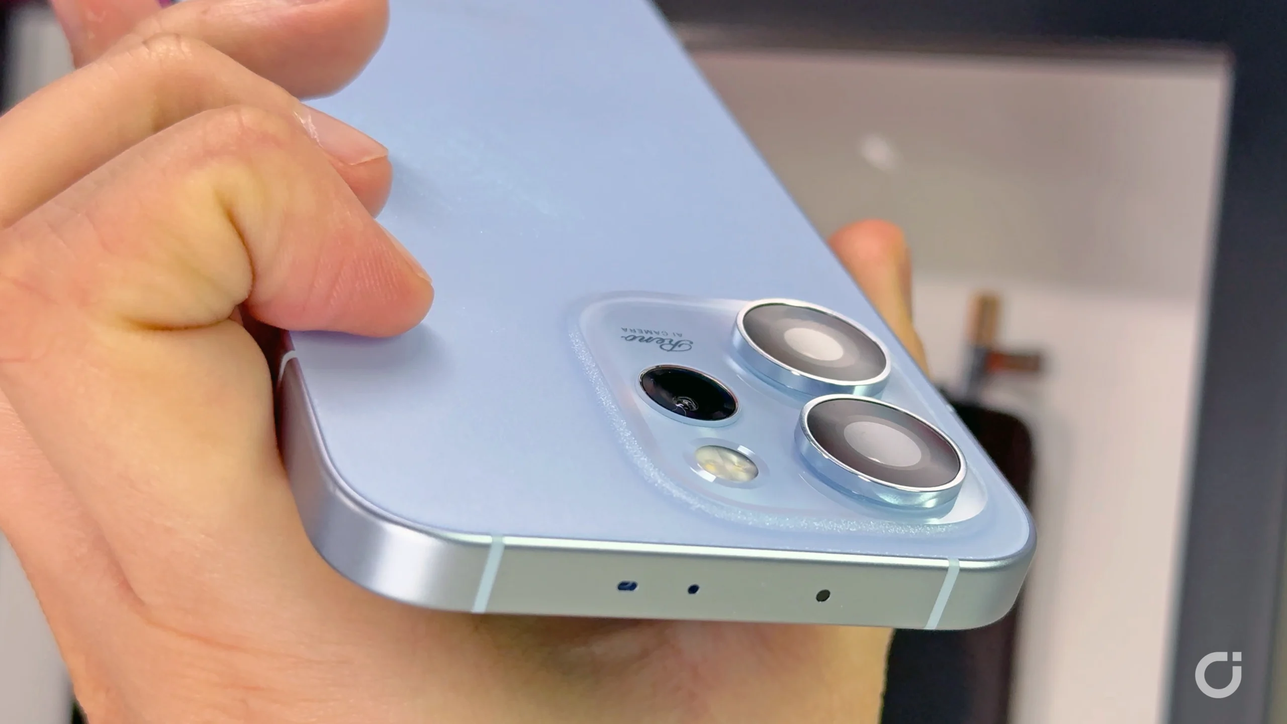 Dettaglio fotocamere e infrarossi